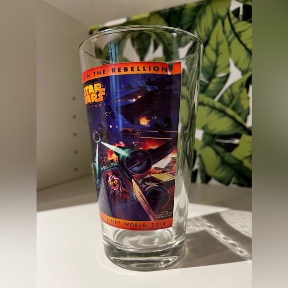 Rare 2014 Hollywood Studios Star Wars Weekend Commemorative Glass - Picture 3 of 6